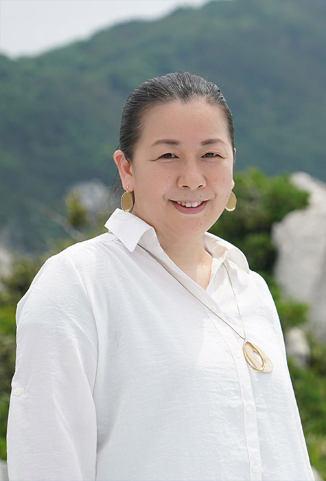 中浦康子